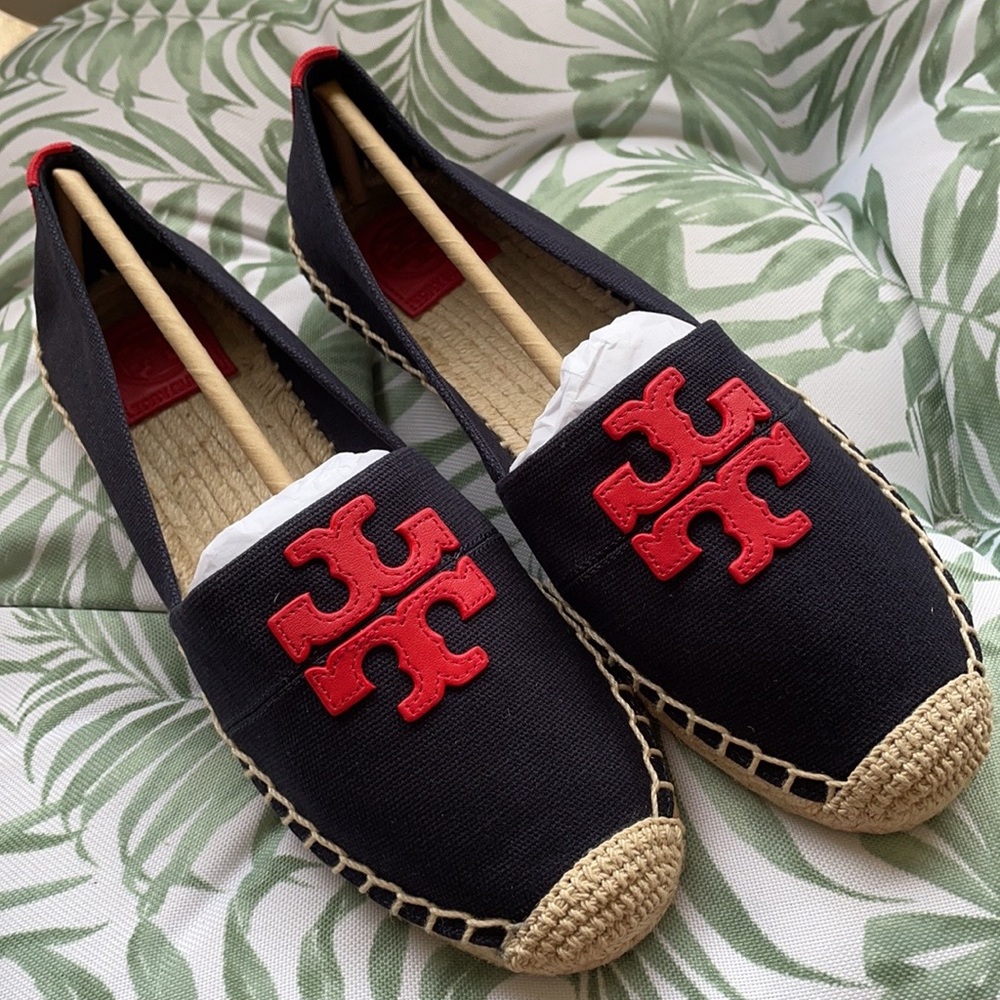 NWT Tory Burch Flats